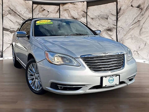 2012 Chrysler 200 Limited