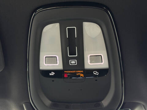2024 Volvo XC90 Recharge T8 Plus Bright Theme 7P