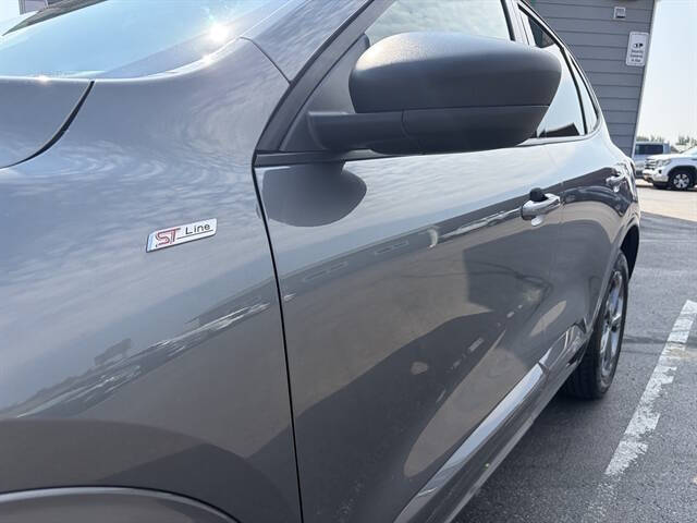 2024 Ford Escape ST-Line