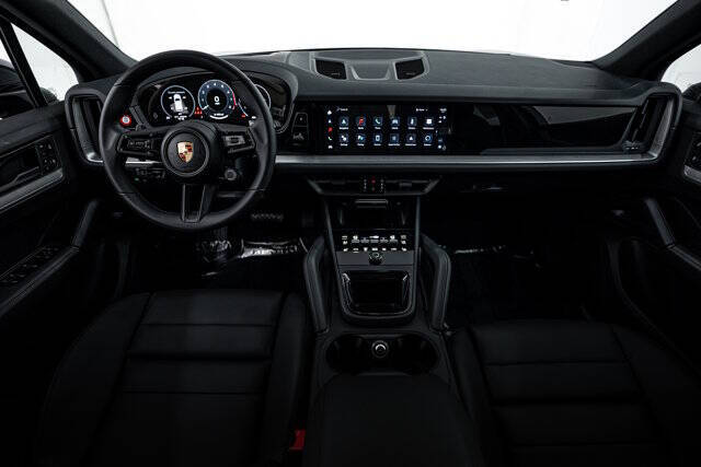 2025 Porsche Cayenne