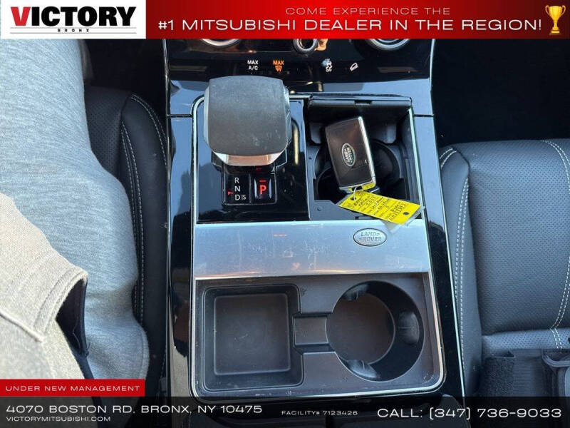 2022 Land Rover Range Rover Velar P250 R-Dynamic S