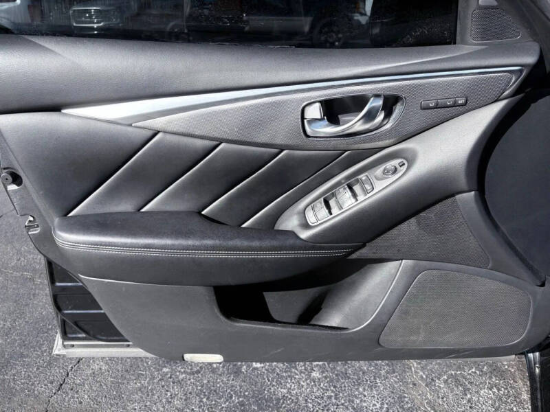 2016 Infiniti Q50 3.0T Premium