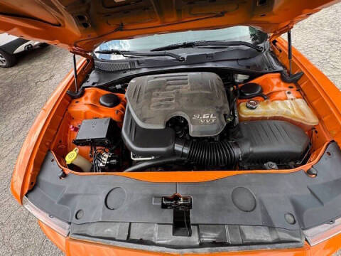 2014 Dodge Charger SXT