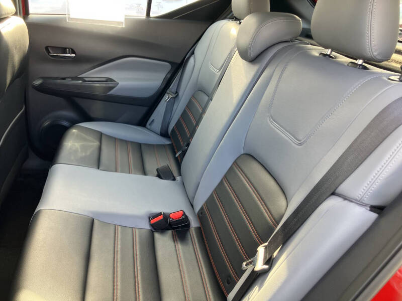 2024 Nissan Kicks SR