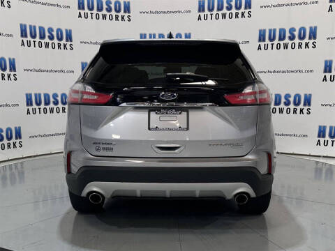 2020 Ford Edge Titanium