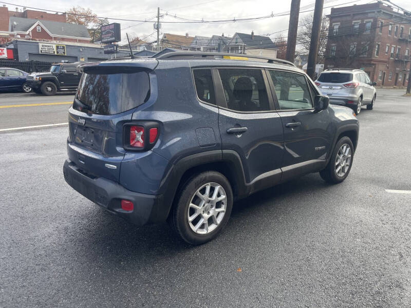 2020 Jeep Renegade Latitude's photo