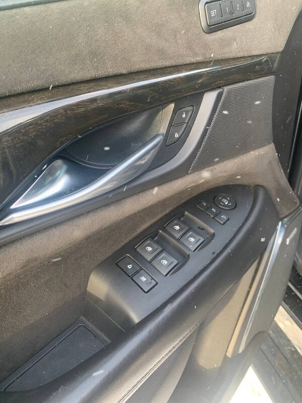 2018 Cadillac Escalade Platinum