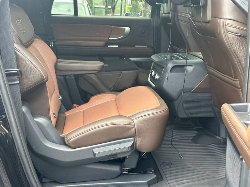 2026 Ford Expedition MAX King Ranch