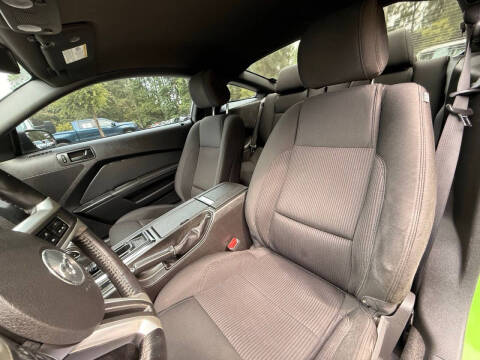2013 Ford Mustang V6