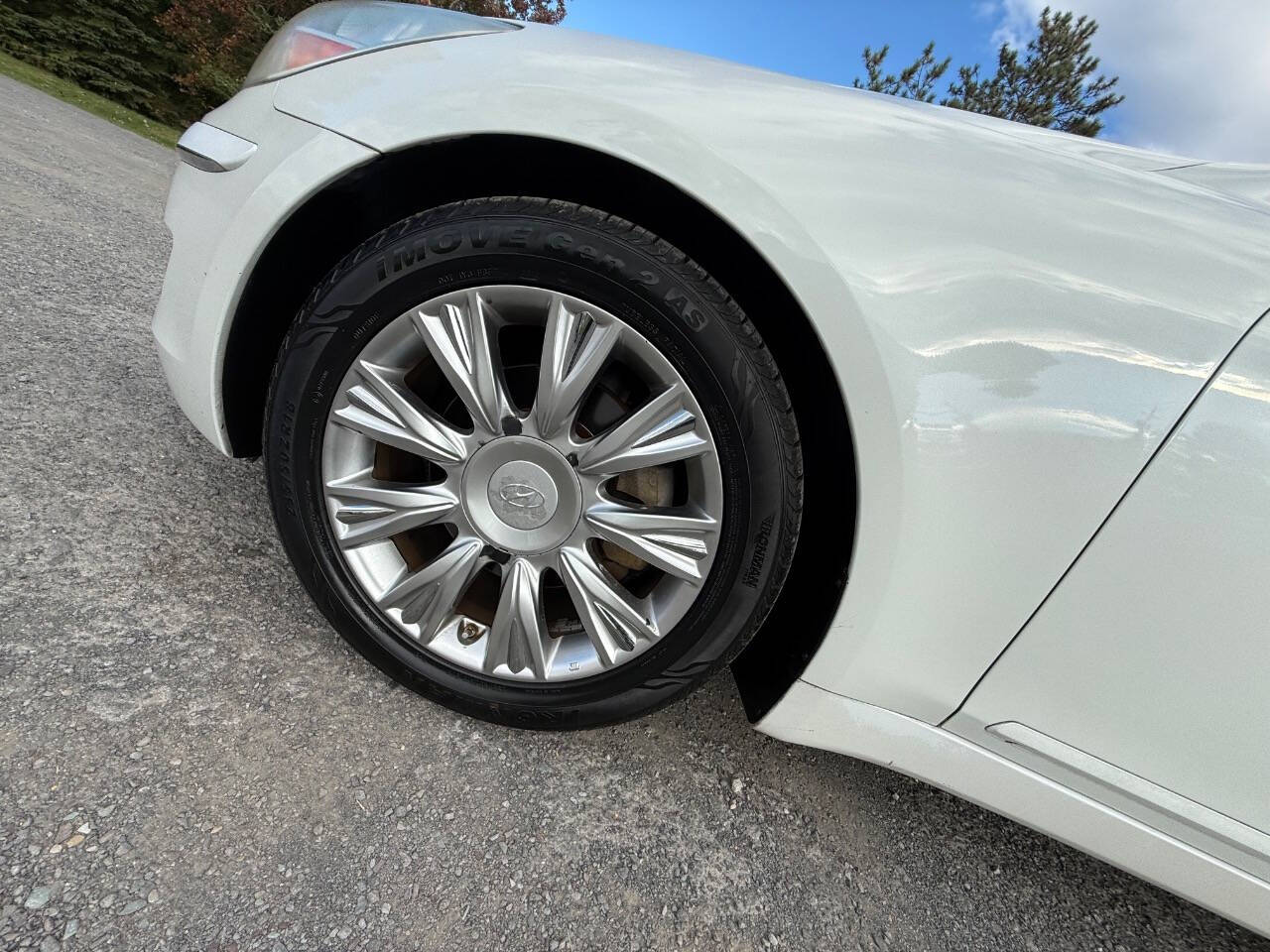 2010 Hyundai Genesis 3.8 photo 18