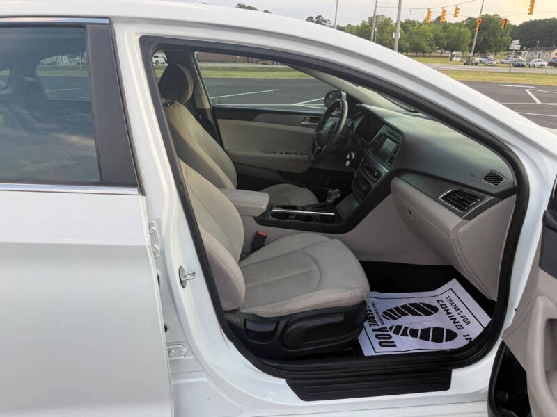 2017 Hyundai Sonata SE