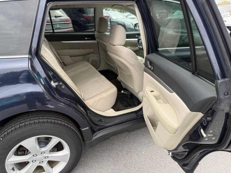 2013 Subaru Outback 2.5i Premium