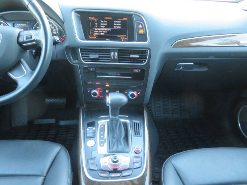 2017 Audi Q5 2.0T quattro Premium Plus