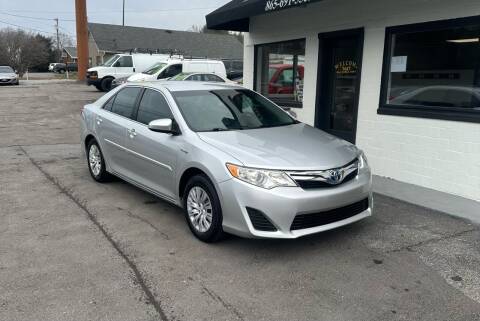 2013 Toyota Camry Hybrid for sale at karns motor company in Knoxville TN