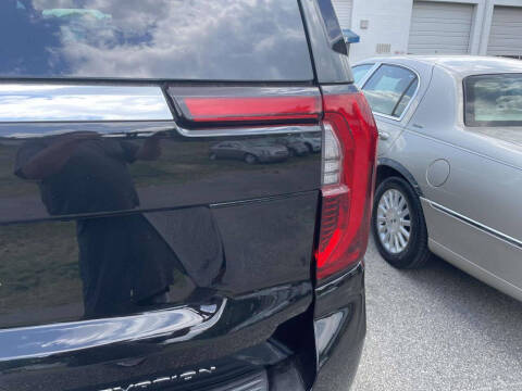 2025 GMC Yukon XL Elevation