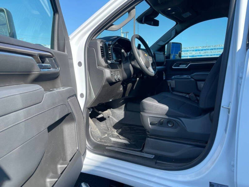 2026 Chevrolet Silverado 3500HD