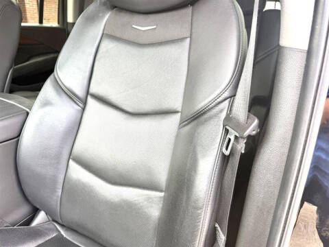 2019 Cadillac Escalade ESV Luxury