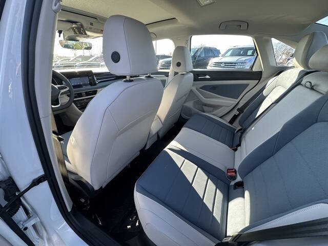 2026 Volkswagen Jetta SE