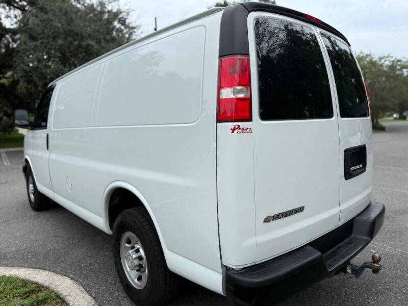 2018 Chevrolet Express 2500