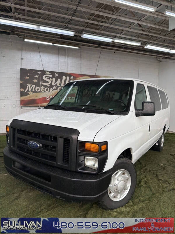 2011 Ford E-Series Econoline Wagon XL's photo