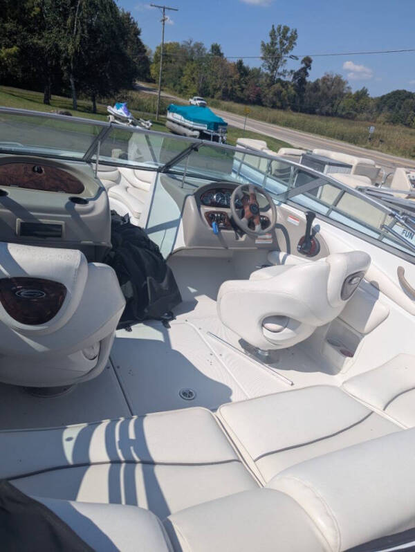 2005 Crownline 206 ls