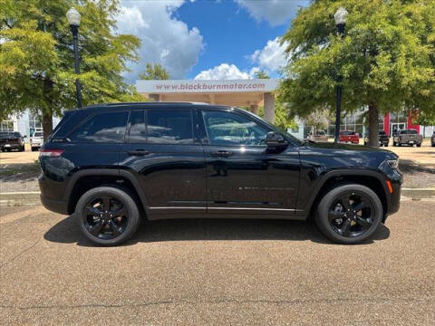 2024 Jeep Grand Cherokee for sale at BLACKBURN MOTOR CO in Vicksburg MS