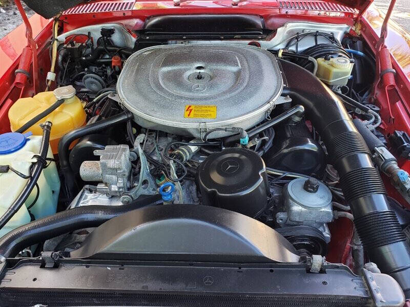 1989 Mercedes-Benz 560-Class 14