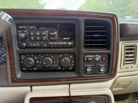 2002 Cadillac Escalade