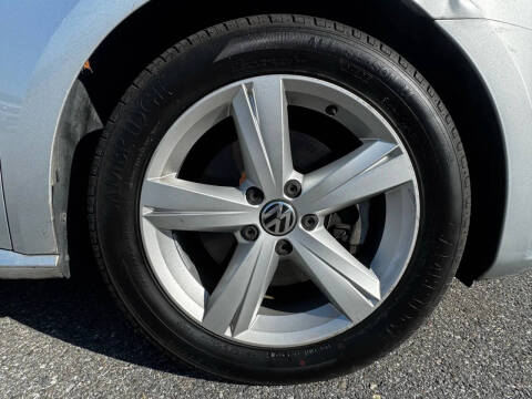 2013 Volkswagen Passat