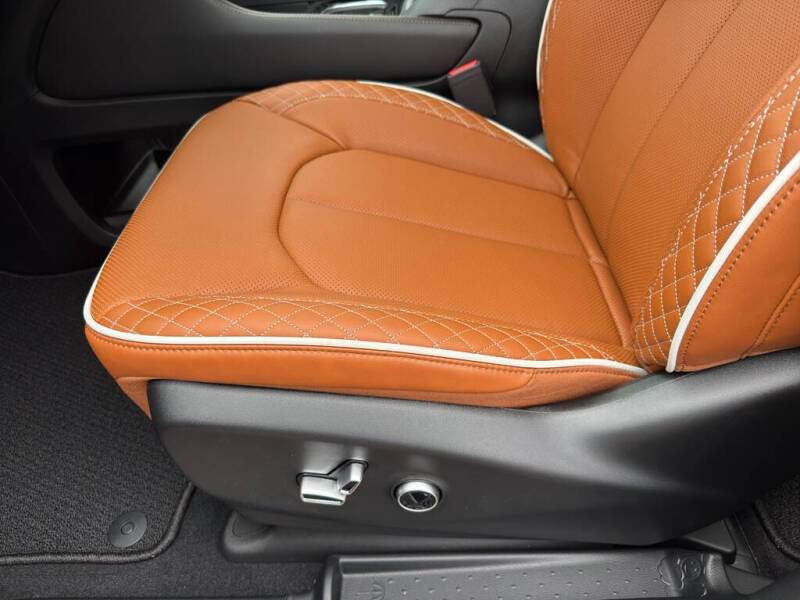 2026 Chrysler Pacifica Pinnacle