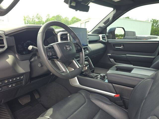 2024 Toyota Sequoia Platinum