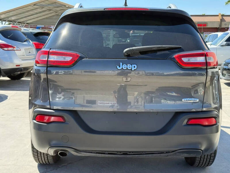 2016 Jeep Cherokee
