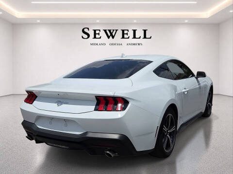 2024 Ford Mustang EcoBoost