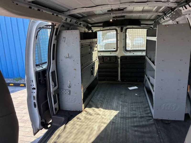 2018 Chevrolet Express 2500