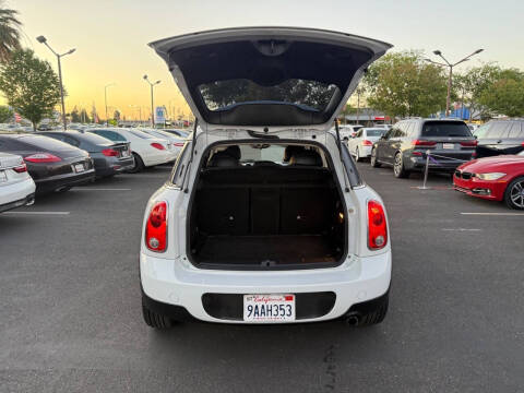 2015 MINI Countryman Cooper