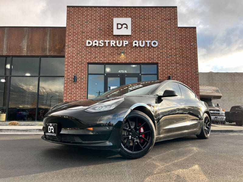 2020 Tesla Model 3 Base's photo