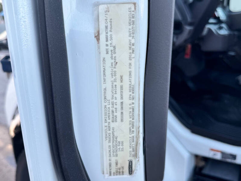 2016 Freightliner M2 106