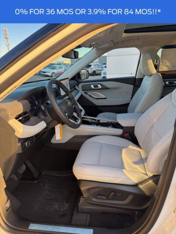 2026 Ford Explorer Platinum