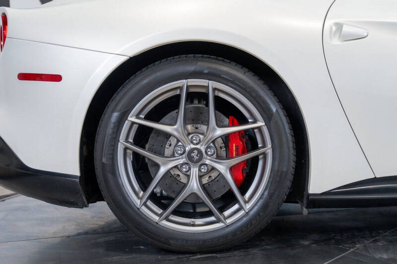 2015 Ferrari F12berlinetta