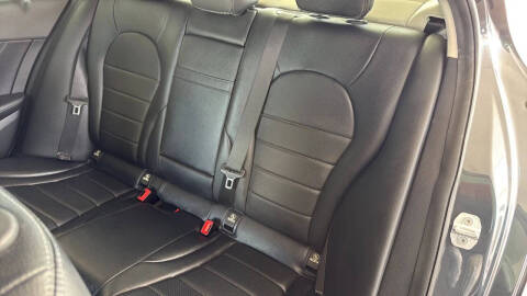 2015 Mercedes-Benz C-Class C 300