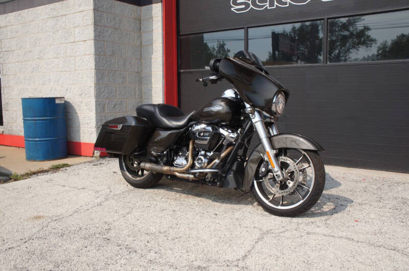 2021 Harley-Davidson Street Glide