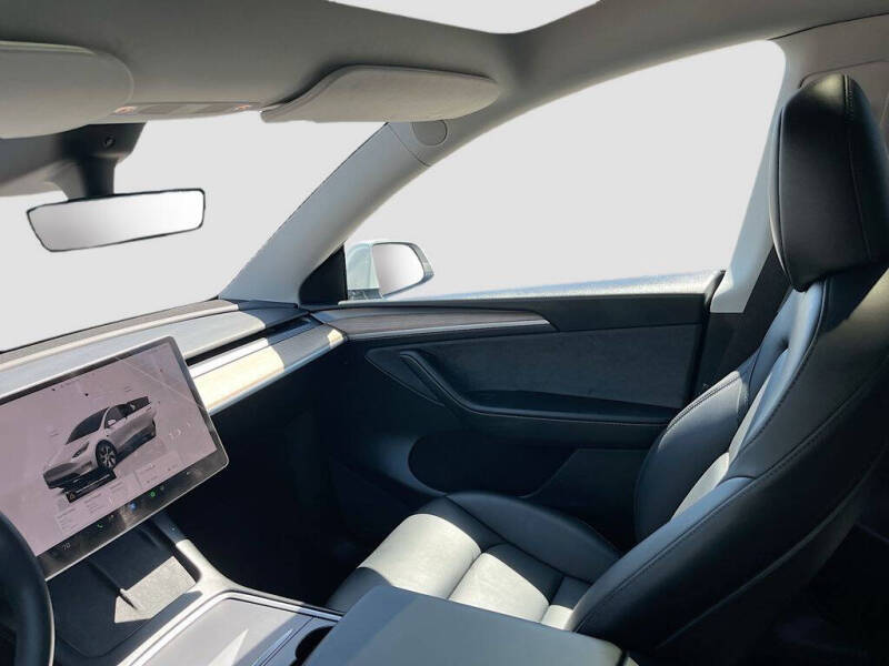 2023 Tesla Model Y Long Range