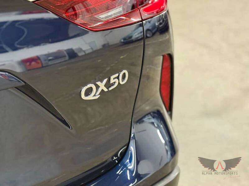 2019 Infiniti QX50 Essential