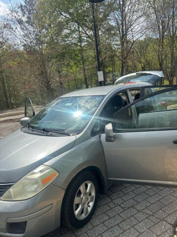 2009 Nissan Versa 1.8 S