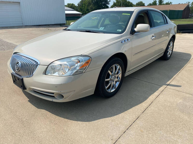 2011 Buick Lucerne for sale at Jim Elsberry Auto Sales in Paris IL