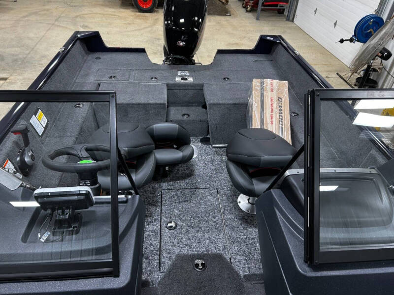 2025 Tracker PRO GUIDE 175 COMBO