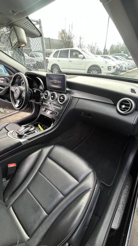 2016 Mercedes-Benz C-Class C 300