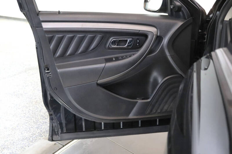 2012 Ford Taurus SEL
