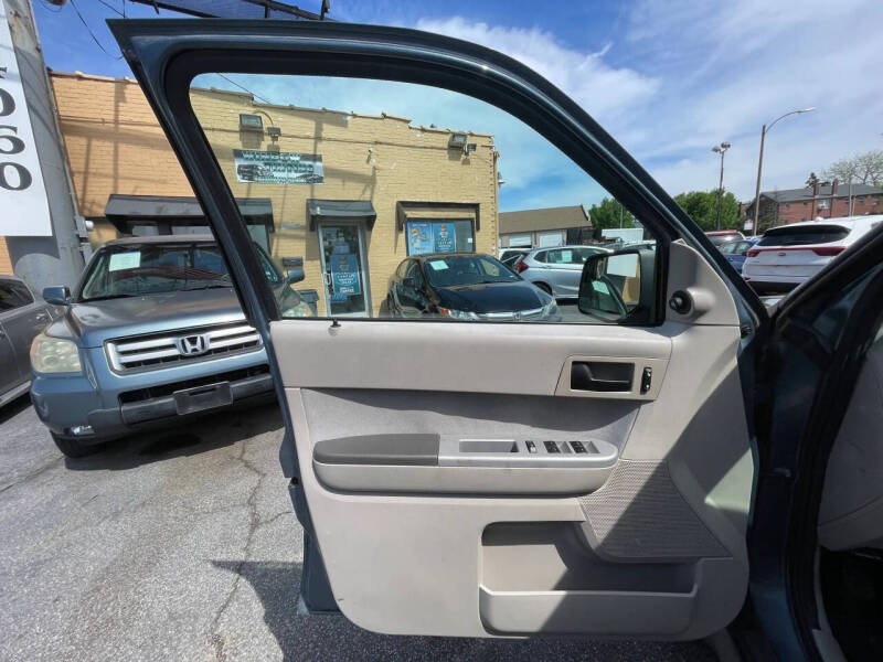 2011 Ford Escape XLT