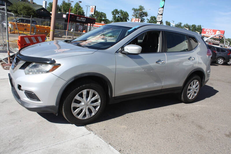 2015 Nissan Rogue SV